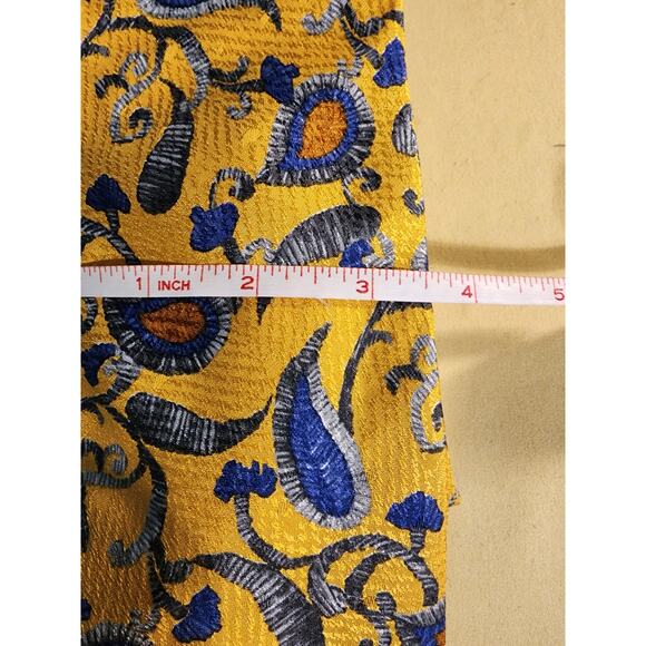 Hanae Mori Mens Silk Tie Yellow Paisley Hand Made France - Picture 4 of 4